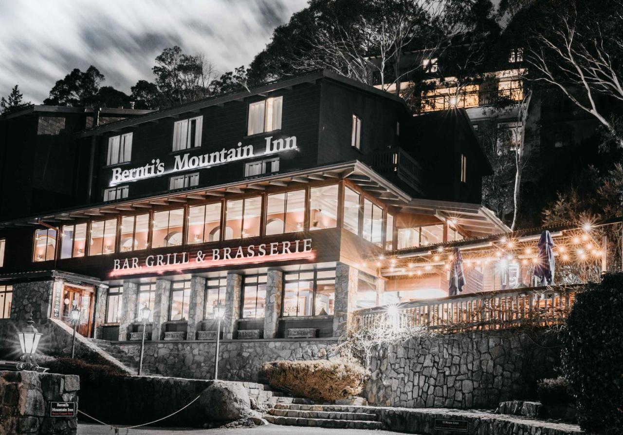 Bernti's Mountain Inn Thredbo Bagian luar foto